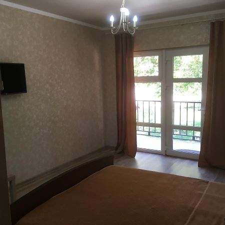 Sofell Hotel Пицунда Екстериор снимка