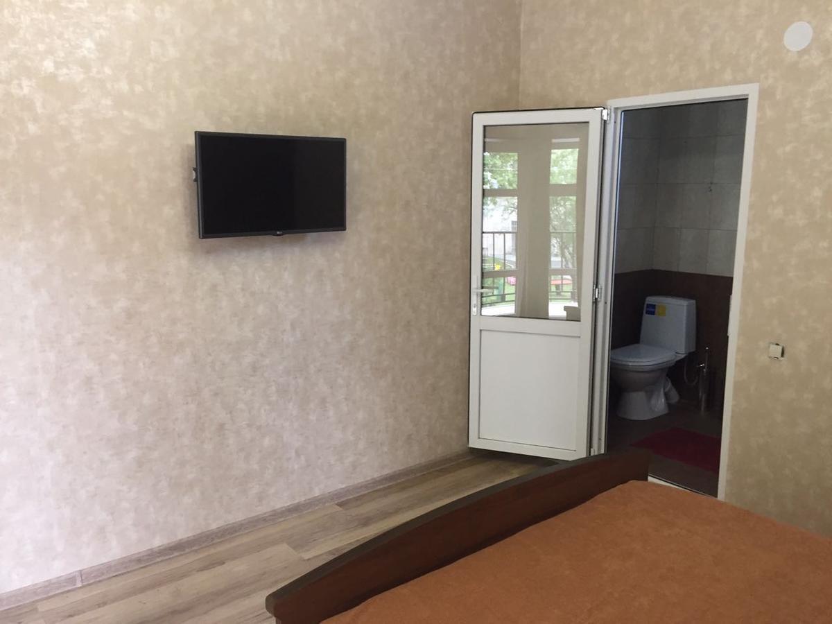Sofell Hotel Пицунда Екстериор снимка